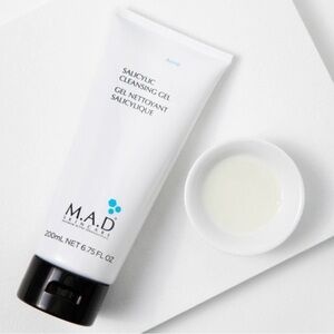 MAD Salicylic Cleansing Gel